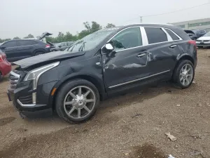 2017 CADILLAC XT5