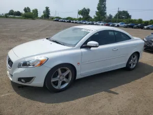2013 VOLVO C70