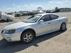 2004 PONTIAC GRANDPRIX