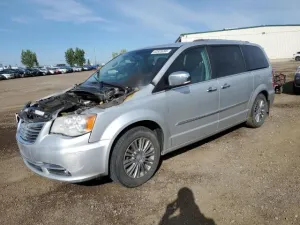 2011 CHRYSLER MINIVAN