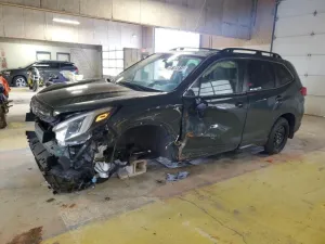 2023 SUBARU FORESTER