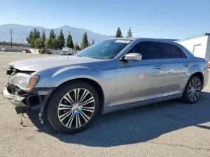2014 CHRYSLER 300