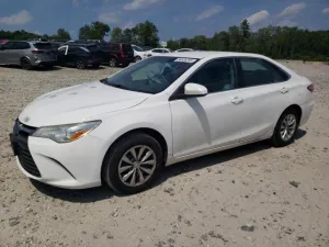 2017 TOYOTA CAMRY