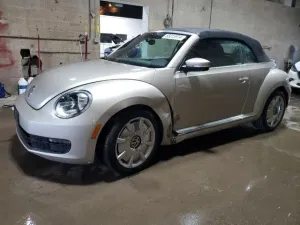 2013 VOLKSWAGEN BEETLE