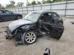 2016 VOLKSWAGEN BEETLE