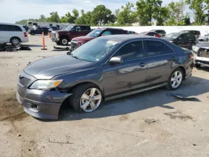 2010 TOYOTA CAMRY