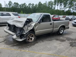 2001 CHEVROLET S TRUCK