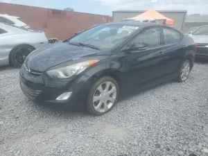 2013 HYUNDAI ELANTRA