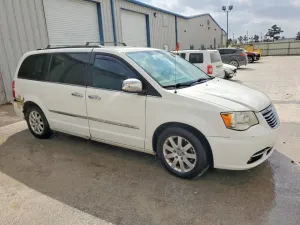 2012 CHRYSLER MINIVAN