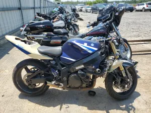 2004 SUZUKI GSX