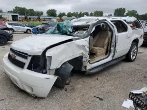 2013 CHEVROLET SUBURBAN
