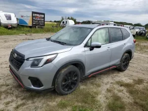 2022 SUBARU FORESTER