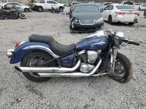 2011 KAWASAKI VULCAN 900