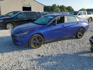 2022 HYUNDAI ELANTRA