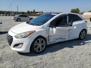 2014 HYUNDAI ELANTRA