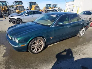 2004 JAGUAR XJR