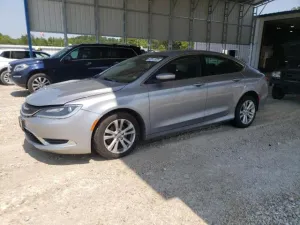 2016 CHRYSLER 200