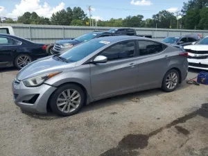 2015 HYUNDAI ELANTRA