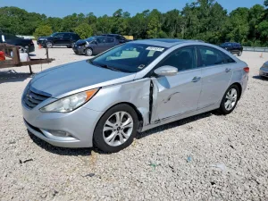 2011 HYUNDAI SONATA
