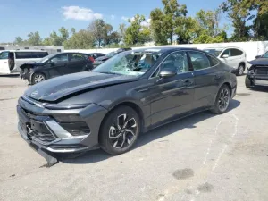 2025 HYUNDAI SONATA