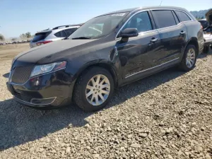 2015 LINCOLN MKT