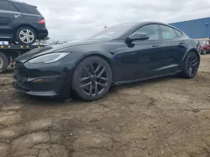 2022 TESLA MODEL S