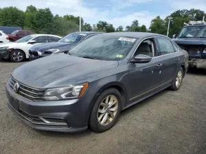 2016 VOLKSWAGEN PASSAT