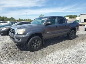 2015 TOYOTA TACOMA