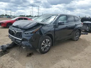 2021 TOYOTA HIGHLANDER