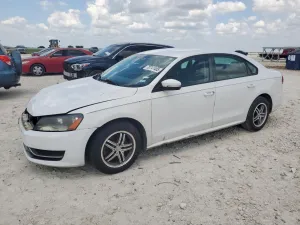 2013 VOLKSWAGEN PASSAT