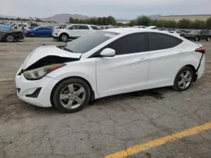 2016 HYUNDAI ELANTRA