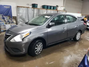 2017 NISSAN VERSA