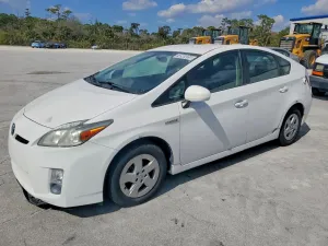 2011 TOYOTA PRIUS