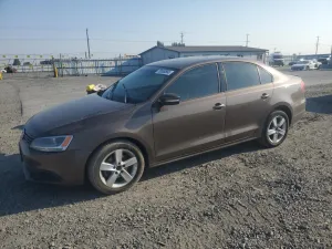 2011 VOLKSWAGEN JETTA
