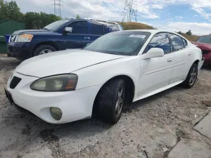 2004 PONTIAC GRANDPRIX