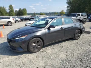 2022 HYUNDAI ELANTRA