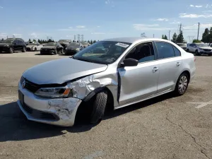 2014 VOLKSWAGEN JETTA