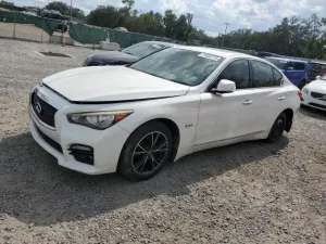 2016 INFINITI Q50