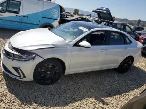 2025 VOLKSWAGEN JETTA