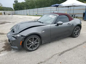 2018 MAZDA MX5