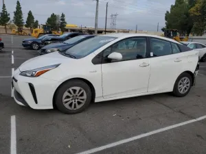 2021 TOYOTA PRIUS