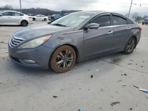 2011 HYUNDAI SONATA