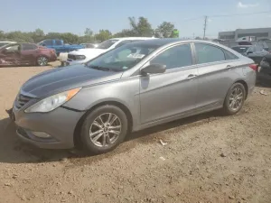 2013 HYUNDAI SONATA