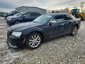 2019 CHRYSLER 300