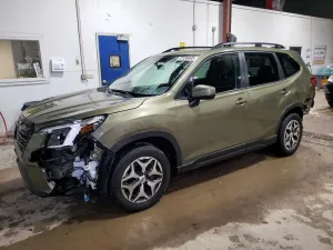 2022 SUBARU FORESTER