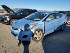2012 HYUNDAI ELANTRA