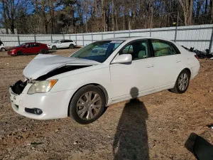 2008 TOYOTA AVALON