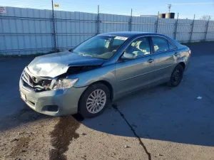 2010 TOYOTA CAMRY