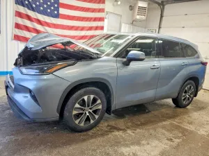 2021 TOYOTA HIGHLANDER