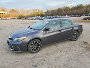 2016 TOYOTA AVALON